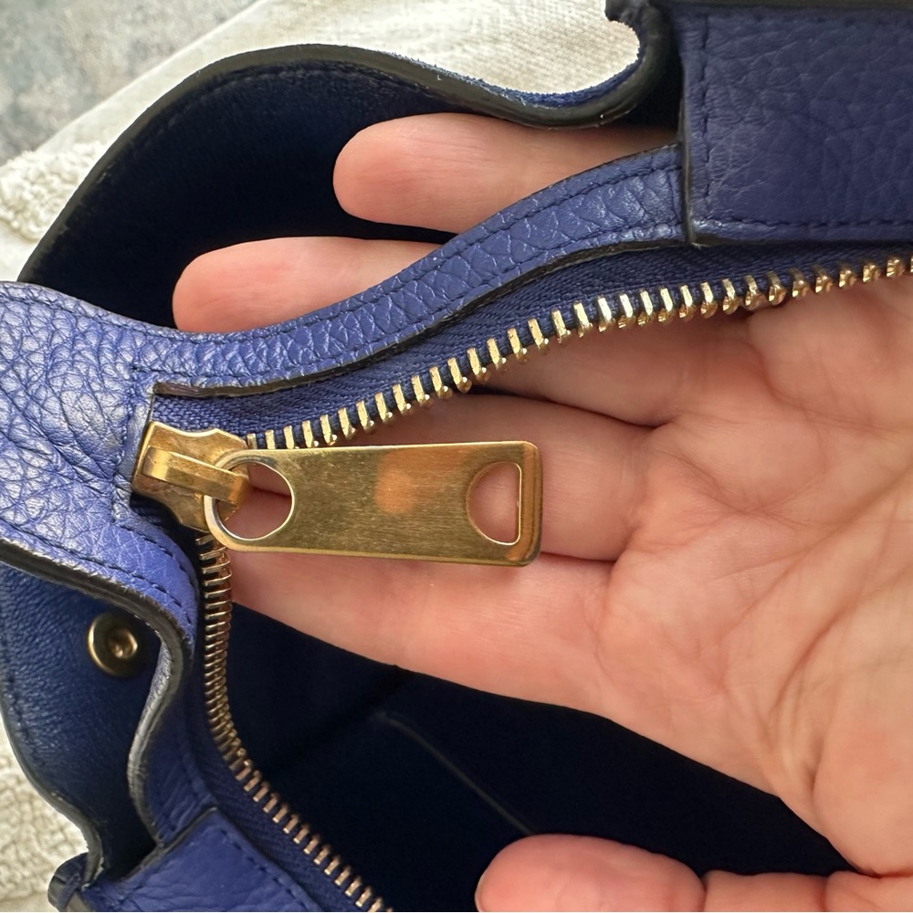 CELINE
Trapeze bag (small) - Picture 9 of 13